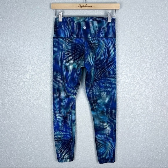 Lululemon Wunder Train High-Rise Tight 25" *Foil, Shapeshifter Flux Blue Multi 8 - Picture 6 of 8